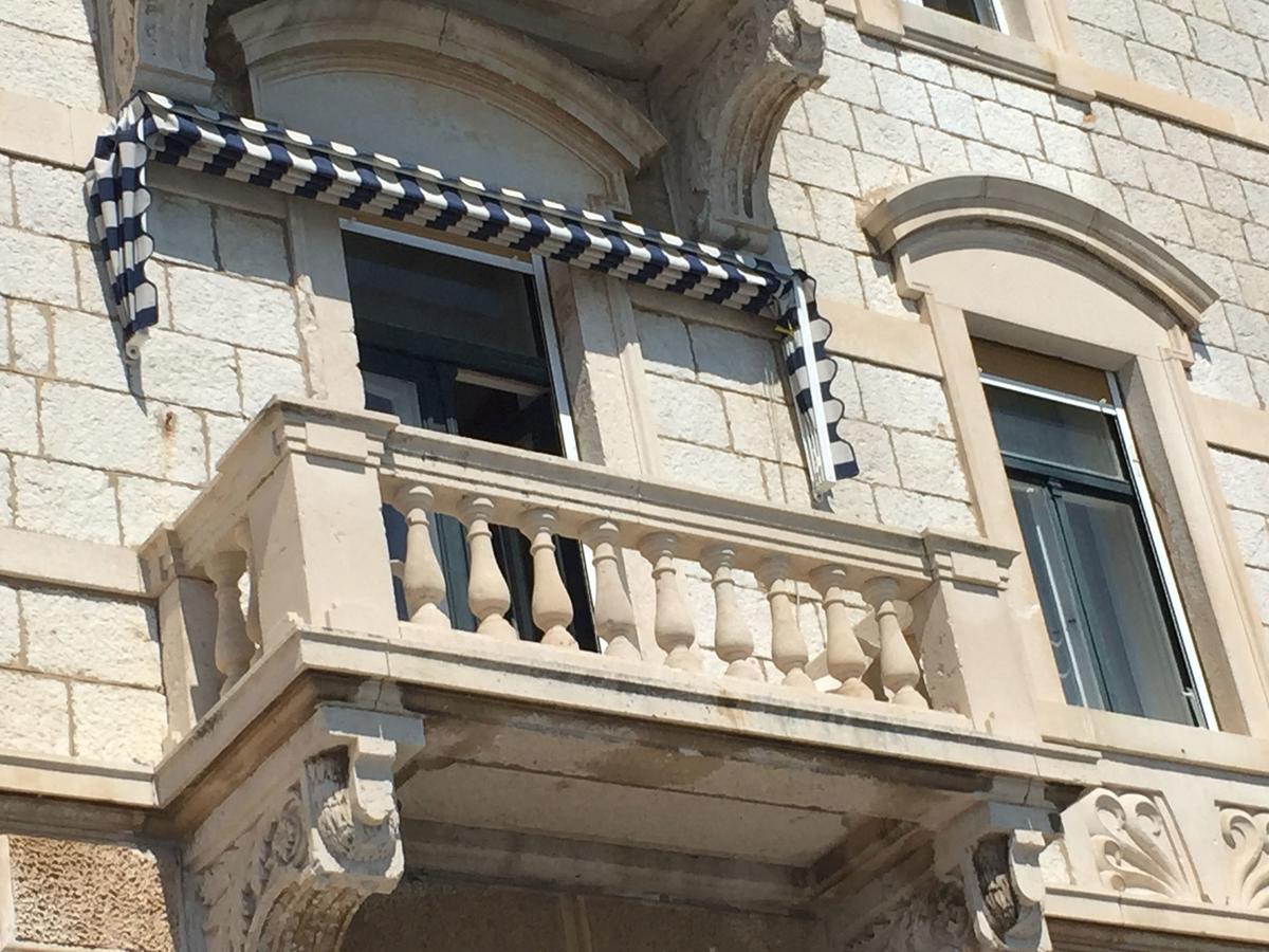 Luxury Beachfront Apartment Banje Dubrovnik Eksteriør bilde