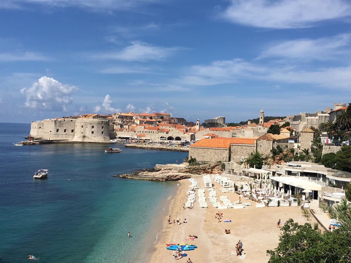 Luxury Beachfront Apartment Banje Dubrovnik Eksteriør bilde